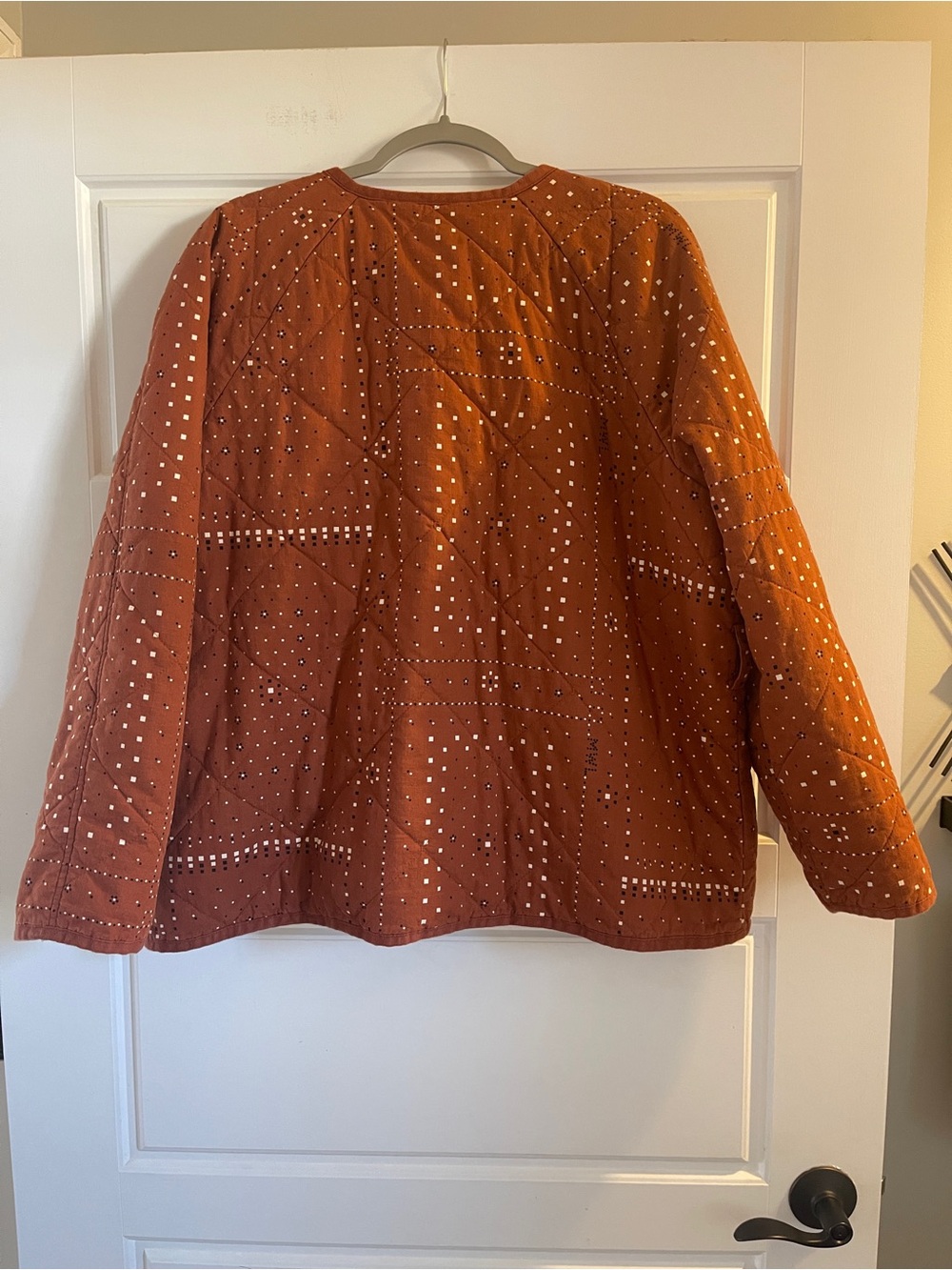 Madewell Quilted Button-Front Jacket in Burnt Orange - Picture 3 of 9